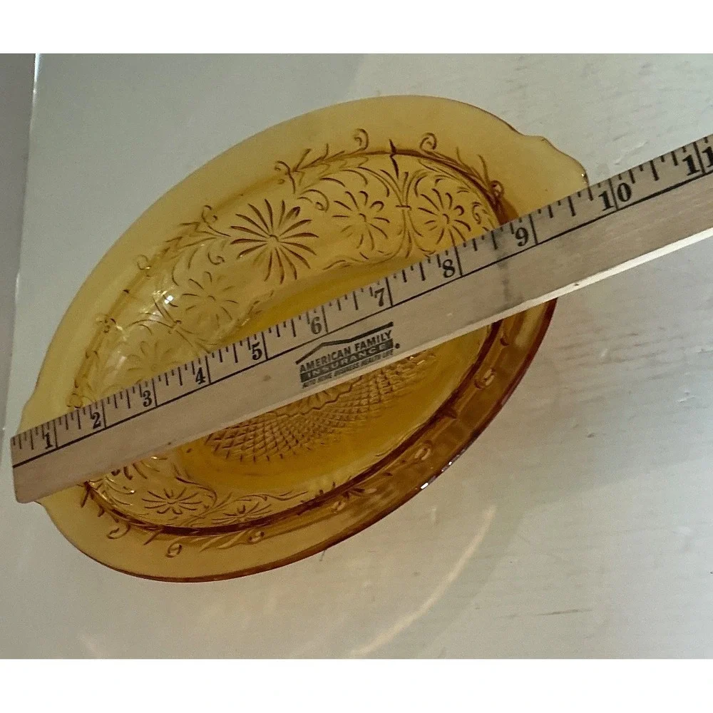 Tiara Vintage Amber  Glass Oval Serving Bowl Floral Pattern Sunburst Gold